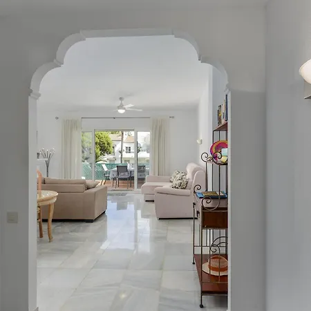 Penthouse Jacaranda * Estepona